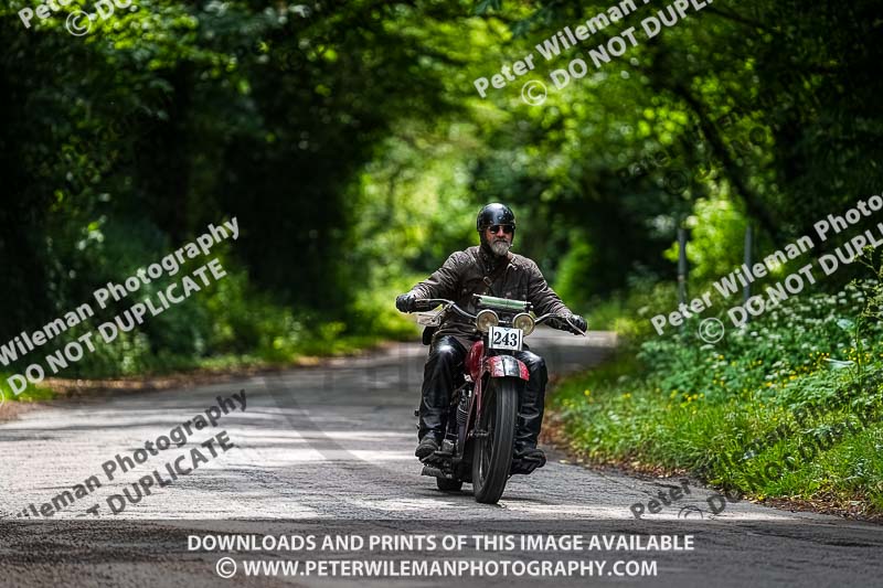 Vintage motorcycle club;eventdigitalimages;no limits trackdays;peter wileman photography;vintage motocycles;vmcc banbury run photographs
